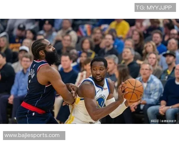 小卡谈勇士防守压力导致球队仓促出手与强投现象分析 小卡谈勇士防守压力导致球队仓促出手与强投现象分析