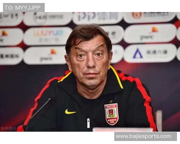 哥伦比亚前锋萨缅托考虑加盟中超尽管东欧球队竞争激烈 哥伦比亚前锋萨缅托考虑加盟中超尽管东欧球队竞争激烈