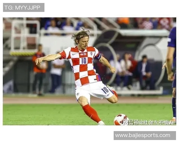 克罗地亚稳居世界杯晋级榜首魔笛助力球队表现出色